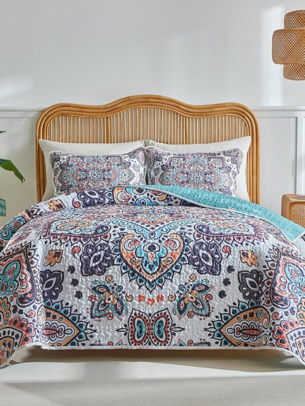 Boho Quilt Set King Size - Reversible Summer Bohemian Quilt Bedding Set, 3